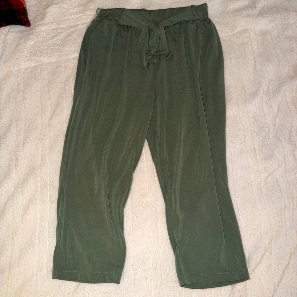 Women’s Green Pants